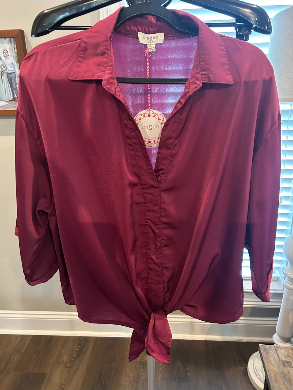 Umgee Women's Tie-Front Blouse Size Large / NWT / Fall Ready!